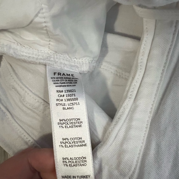 Frame Le Cutoff Shorts - Picture 5 of 5